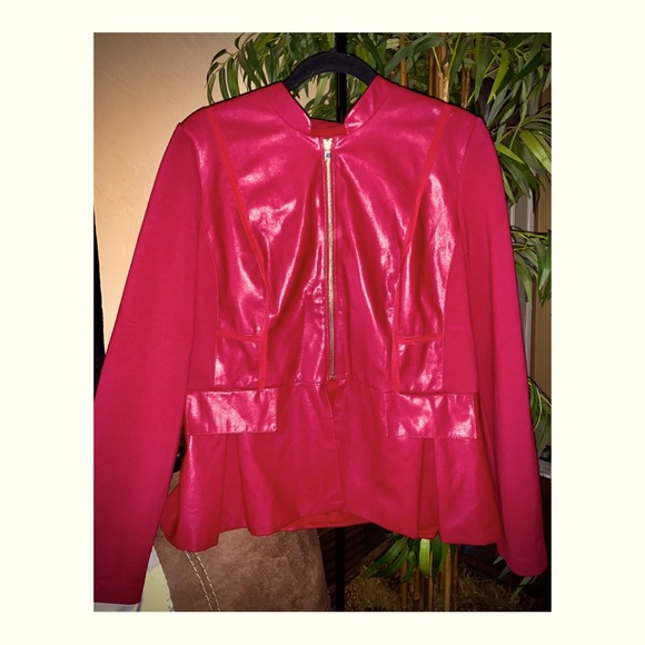 Women’s Red Leather Chico’s Jacket. Size 2. - Picture 1 of 3